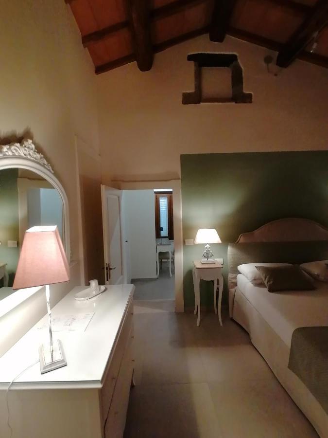 Dimo' Re Bed & Breakfast Farnese ภายนอก รูปภาพ